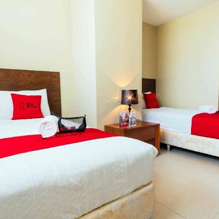 Reddoorz Near Osmena Highway 1 Hotel Makati City Exterior photo