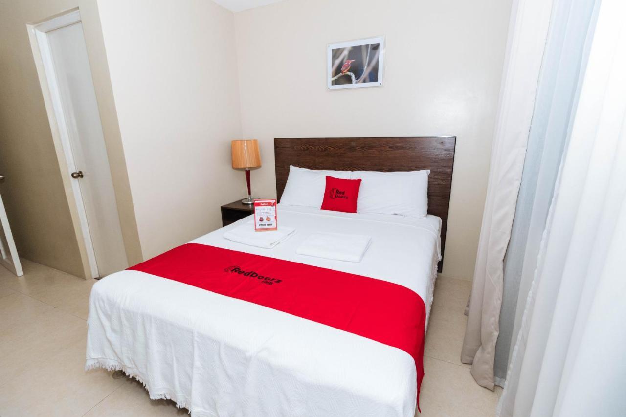 Reddoorz Near Osmena Highway 1 Hotel Makati City Exterior photo